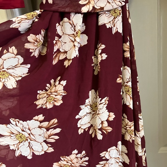 3/4 Sleeve Floral Maxi - Picture 8 of 8